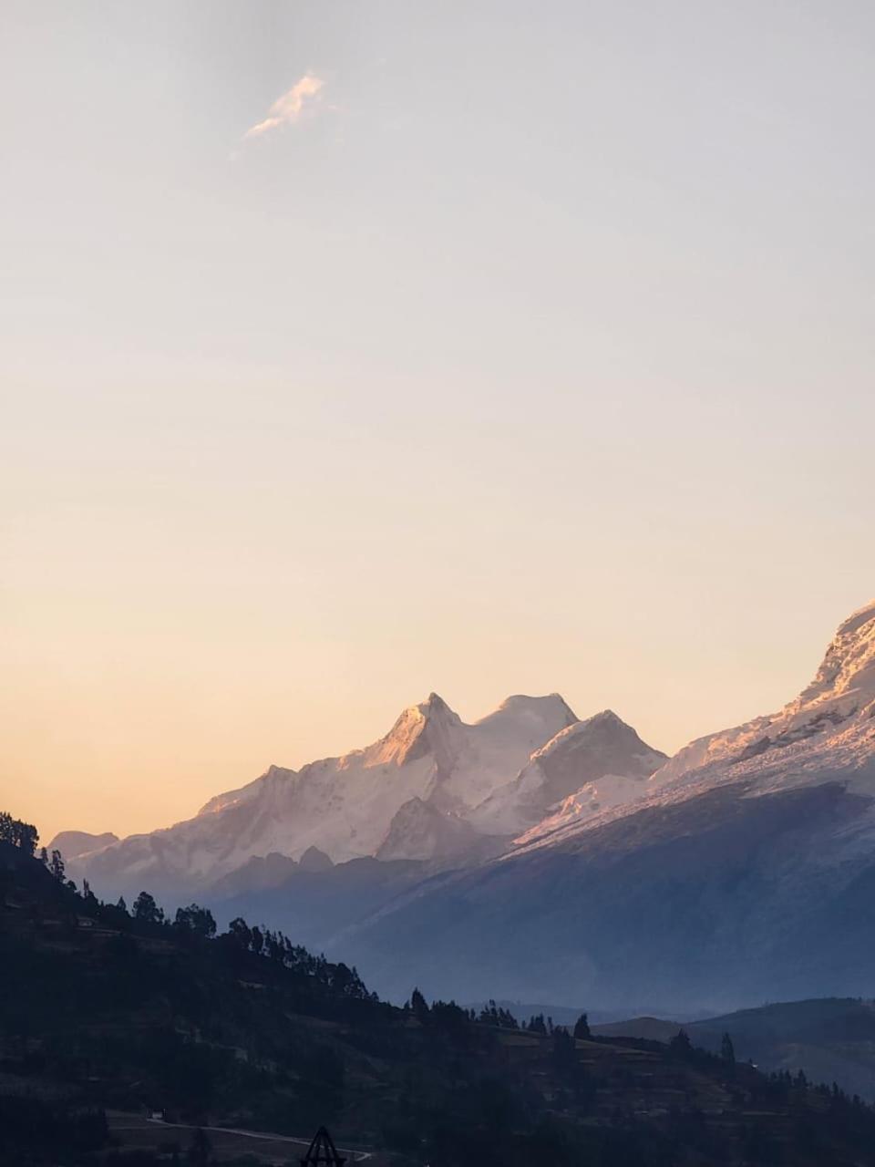 Lhotse Hostel B&B Huaraz  Luaran gambar
