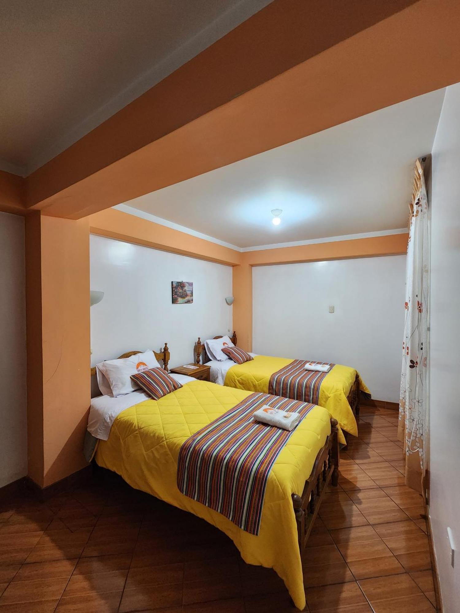 Lhotse Hostel B&B Huaraz  Luaran gambar